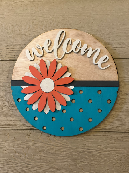 "Welcome with Flower and Dots" Round Sign